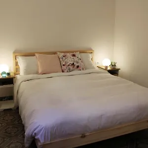 https://friends-of-michelangelo-1.it-tuscanyhotel.com